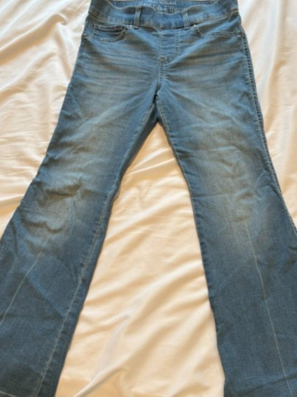 Pull-On Stretch Jeans